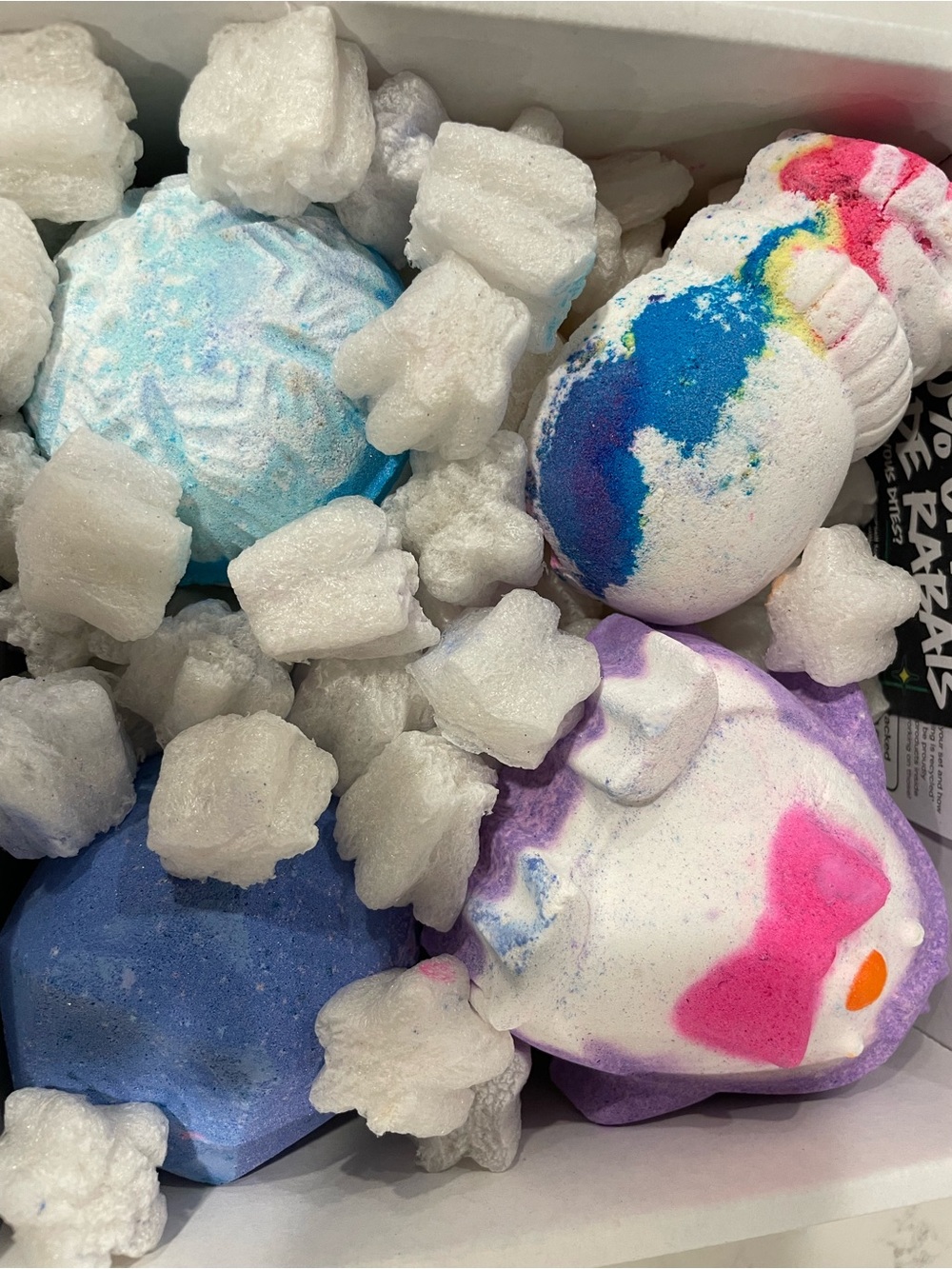 LUSH collectible holiday set -Winter Bath Bomb Set